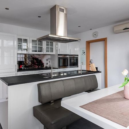 Apartment Lisa Zell am See Bagian luar foto